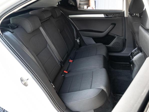 Skoda Superb III с пробегом 2016 года, цена 1 880 000 рублей, 126405 км, лифтбек, Автокод Объявления