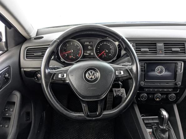 Volkswagen Jetta VI Рестайлинг с пробегом 2018 года, цена 1 210 000 рублей, 219995 км, седан, Автокод Объявления