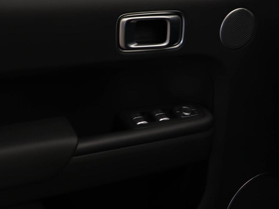 Li Auto (Lixiang) L9 I Рестайлинг Москва  - изображение 10