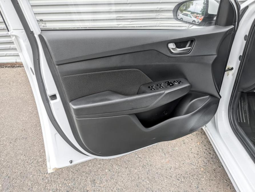 Hyundai Solaris II Рестайлинг Химки  - изображение 17
