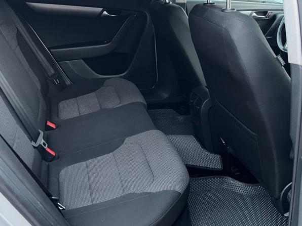 Volkswagen Passat B7 с пробегом 2011 года, цена 850 000 рублей, 241680 км, седан, Автокод Объявления