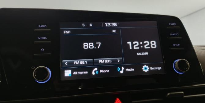 Hyundai Elantra VII (CN7) с пробегом 2023 года, цена 1 999 000 рублей, 20000 км, седан, Автокод Объявления