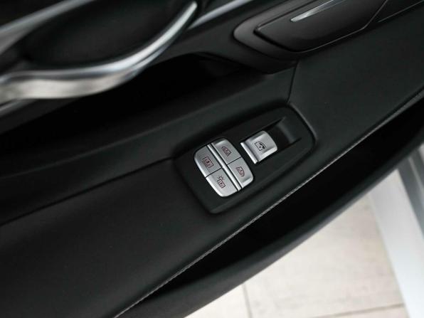 BMW 7 серии VI (G11/G12) с пробегом 2017 года, цена 2 900 000 рублей, 174916 км, седан, Автокод Объявления
