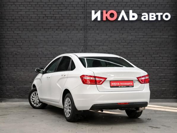 Lada (ВАЗ) Vesta I с пробегом 2017 года, цена 680 000 рублей, 150443 км, седан, Автокод Объявления