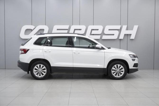 Skoda Karoq I с пробегом 2022 года, цена 1 924 030 рублей, 95466 км, внедорожник, Автокод Объявления