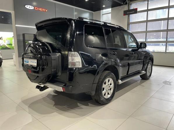 Mitsubishi Pajero IV Рестайлинг 1 с пробегом 2012 года, цена 1 680 000 рублей, 323162 км, внедорожник, Автокод Объявления
