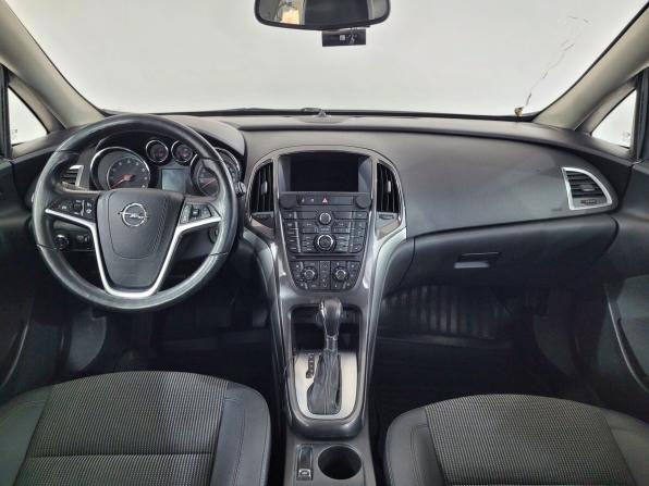 Opel Astra J Рестайлинг с пробегом 2012 года, цена 650 000 рублей, 188026 км, хэтчбек, Автокод Объявления