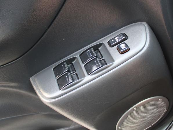 Toyota RAV4 II (XA20) Рестайлинг с пробегом 2004 года, цена 779 000 рублей, 384078 км, внедорожник, Автокод Объявления