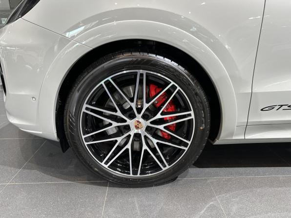 Porsche Cayenne III Рестайлинг с пробегом 2026 года, цена 25 490 000 рублей, 332 км, внедорожник, Автокод Объявления