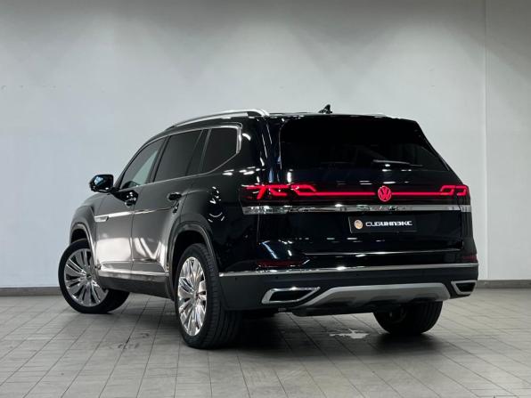 Volkswagen Teramont I Рестайлинг (China Market) с пробегом 2022 года, цена 5 350 000 рублей, 60450 км, внедорожник, Автокод Объявления