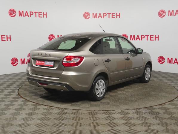 Lada (ВАЗ) Granta I Рестайлинг с пробегом 2020 года, цена 556 000 рублей, 157596 км, лифтбек, Автокод Объявления