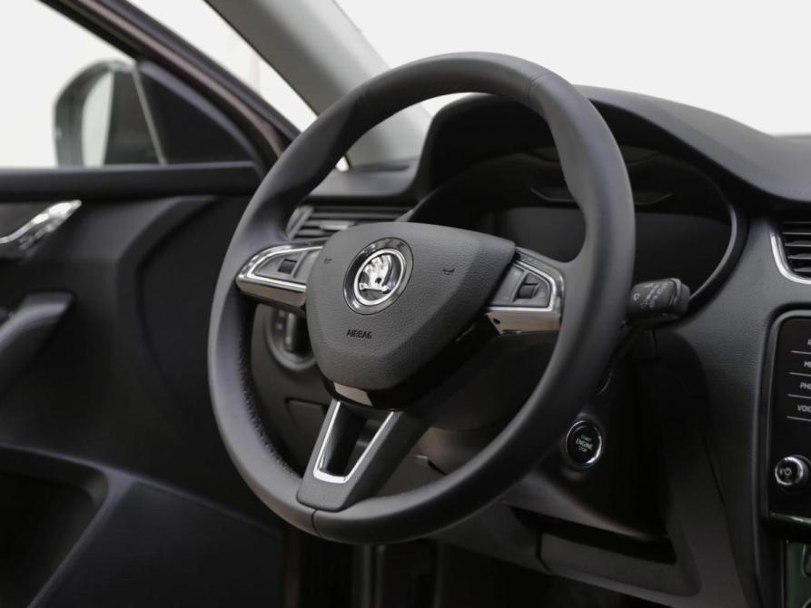 Skoda Octavia III (A7) Рестайлинг Москва  - изображение 7