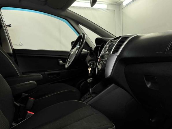 Kia Venga I с пробегом 2014 года, цена 955 000 рублей, 116818 км, минивэн, Автокод Объявления