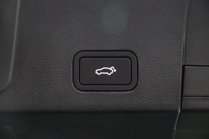 Geely Tugella I Рестайлинг с пробегом 2024 года, цена 3 195 950 рублей, 30579 км, внедорожник, Автокод Объявления