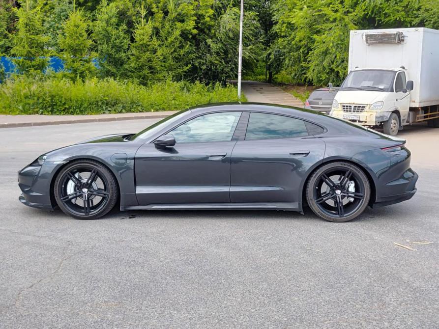 Porsche Taycan I Казань  - изображение 10
