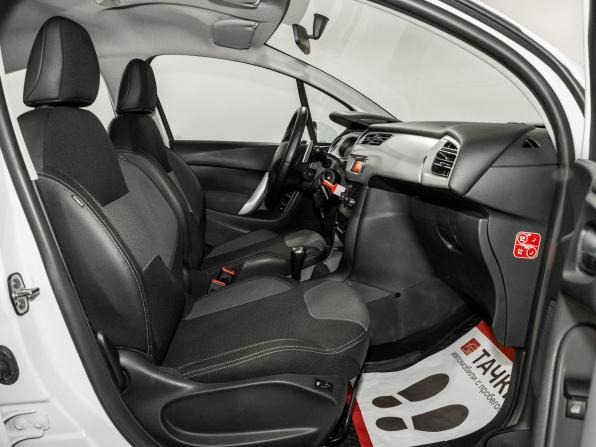 Citroen C3 II с пробегом 2012 года, цена 600 000 рублей, 123293 км, хэтчбек, Автокод Объявления