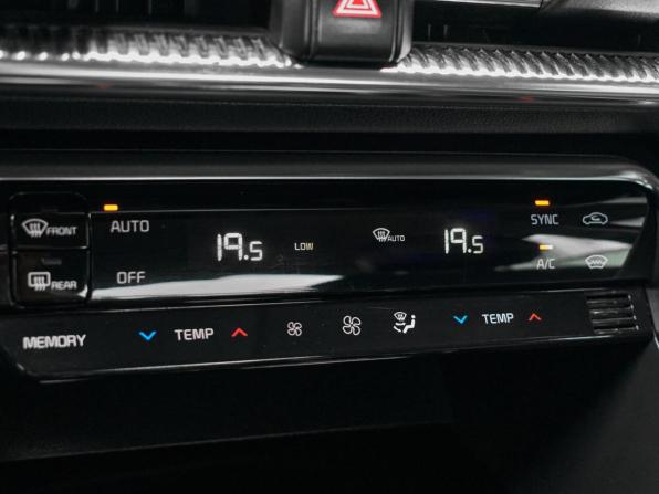 Kia K5 III с пробегом 2021 года, цена 1 680 000 рублей, 183473 км, седан, Автокод Объявления