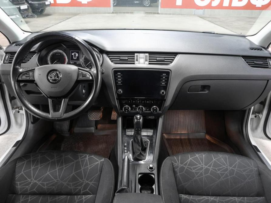 Skoda Octavia III (A7) Рестайлинг Москва  - изображение 15