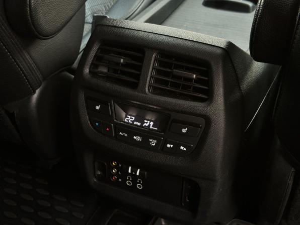 Honda Pilot III с пробегом 2017 года, цена 3 399 000 рублей, 110700 км, внедорожник, Автокод Объявления