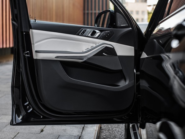 Новый BMW X7 I (G07) Рестайлинг 2024 года, цена 21 172 900 рублей, внедорожник, Автокод Объявления