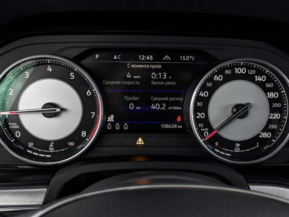 Volkswagen Touareg III с пробегом 2019 года, цена 4 430 000 рублей, 108625 км, внедорожник, Автокод Объявления