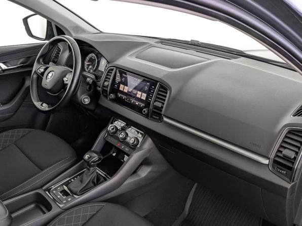 Skoda Karoq I с пробегом 2022 года, цена 2 730 000 рублей, 75528 км, внедорожник, Автокод Объявления