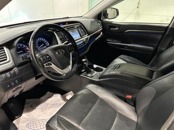 Toyota Highlander III (XU50) с пробегом 2014 года, цена 2 350 000 рублей, 205000 км, внедорожник, Автокод Объявления