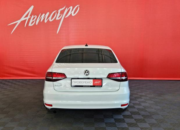 Volkswagen Jetta VI Рестайлинг с пробегом 2017 года, цена 1 320 000 рублей, 157282 км, седан, Автокод Объявления