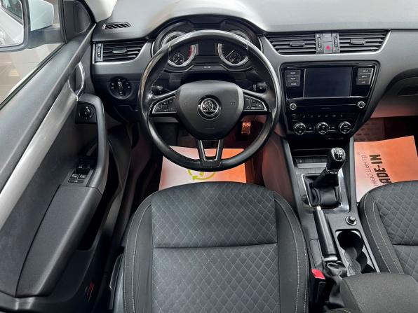 Skoda Octavia III (A7) Рестайлинг с пробегом 2017 года, цена 1 745 000 рублей, 190461 км, лифтбек, Автокод Объявления