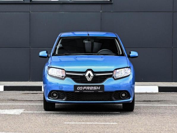 Renault Sandero II с пробегом 2015 года, цена 889 000 рублей, 24455 км, хэтчбек, Автокод Объявления