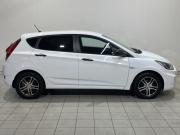 Hyundai Solaris I Курск  - изображение 21