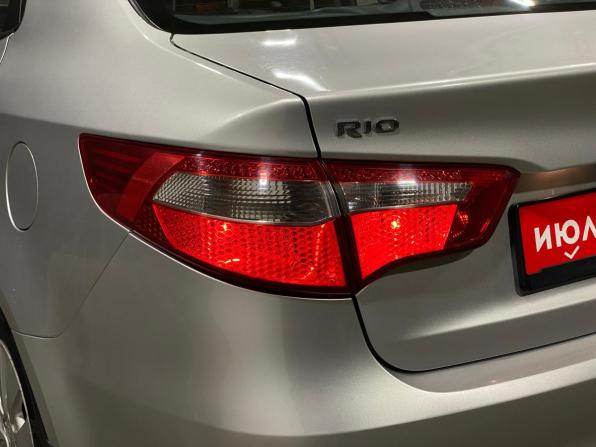 Kia Rio III с пробегом 2012 года, цена 880 000 рублей, 176936 км, седан, Автокод Объявления