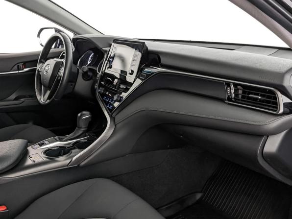 Toyota Camry VIII (XV70) с пробегом 2021 года, цена 2 820 000 рублей, 33324 км, седан, Автокод Объявления