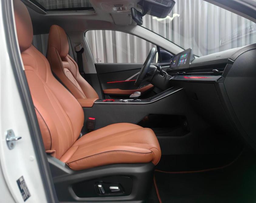 Omoda C5 I Москва  - изображение 8