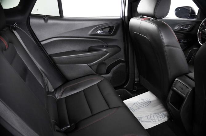 Chevrolet Trax II с пробегом 2023 года, цена 2 199 000 рублей, 80756 км, внедорожник, Автокод Объявления