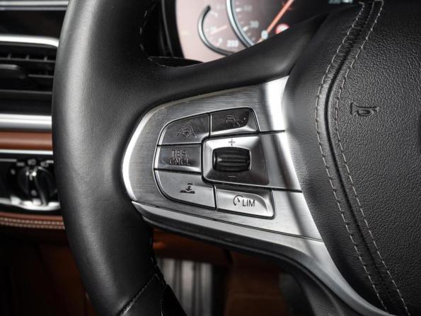 BMW 7 серии VI (G11/G12) с пробегом 2016 года, цена 4 700 000 рублей, 167010 км, седан, Автокод Объявления