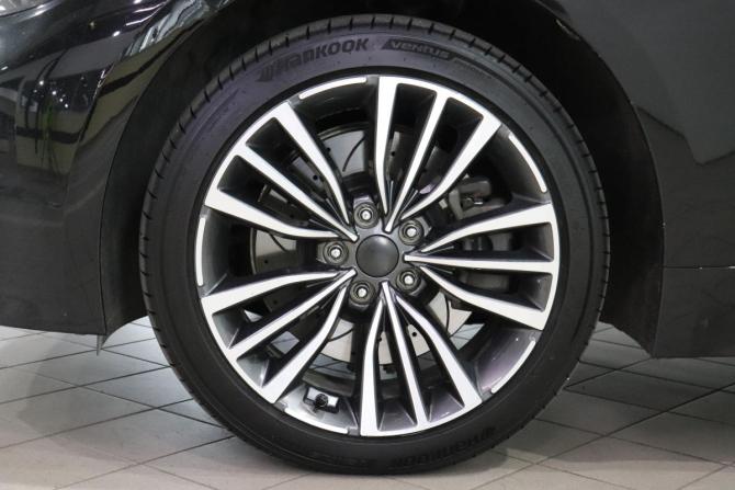 Kia Stinger I с пробегом 2018 года, цена 2 180 000 рублей, 141986 км, лифтбек, Автокод Объявления