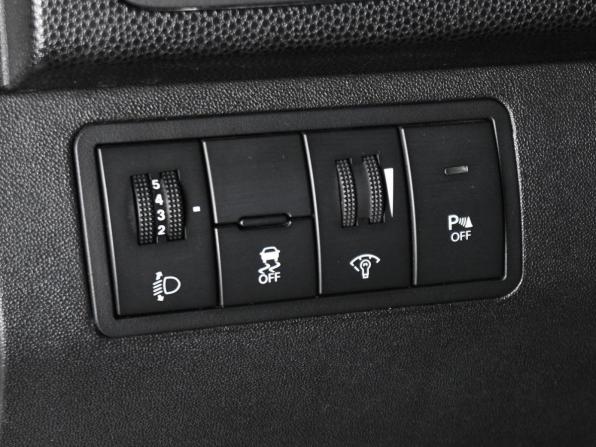 Kia Venga I с пробегом 2011 года, цена 949 000 рублей, 94111 км, компактвэн, Автокод Объявления