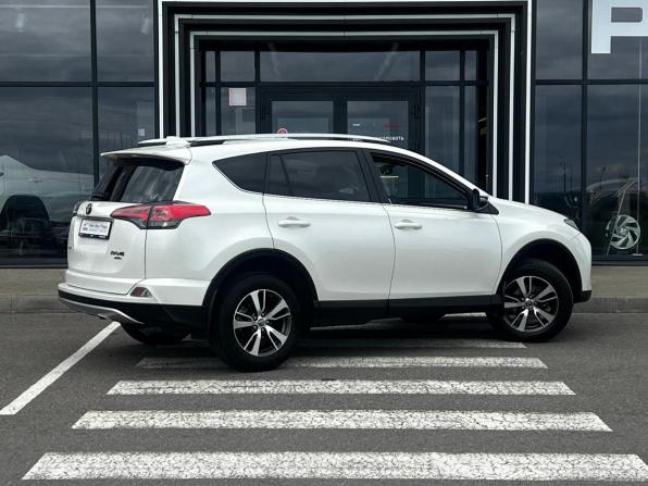 Toyota RAV4 IV (XA40) Рестайлинг с пробегом 2016 года, цена 2 297 000 рублей, 155000 км, внедорожник, Автокод Объявления