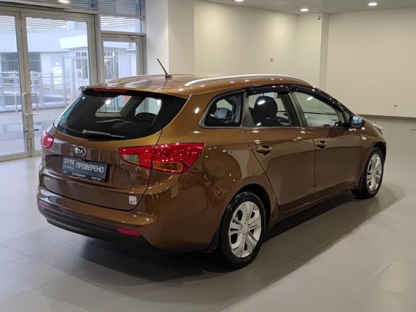 Kia Ceed II Рестайлинг с пробегом 2016 года, цена 850 000 рублей, 173683 км, универсал, Автокод Объявления
