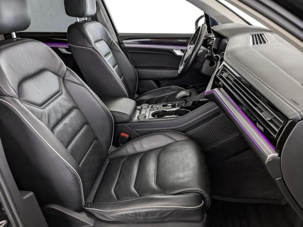 Volkswagen Touareg III с пробегом 2018 года, цена 4 445 000 рублей, 136228 км, внедорожник, Автокод Объявления