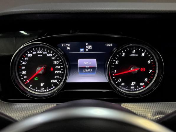 Mercedes-Benz E-Класс V (W213 S213 C238) с пробегом 2019 года, цена 2 590 000 рублей, 128176 км, седан, Автокод Объявления