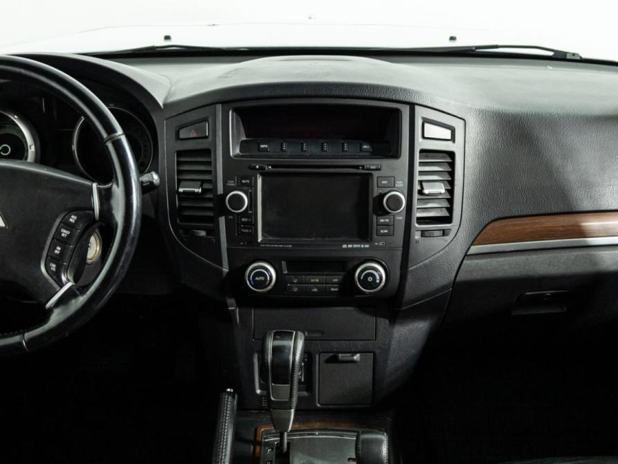 Mitsubishi Pajero IV Санкт-Петербург  - изображение 14