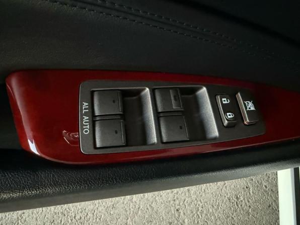 Lexus LS IV Рестайлинг с пробегом 2010 года, цена 1 930 000 рублей, 236387 км, седан, Автокод Объявления
