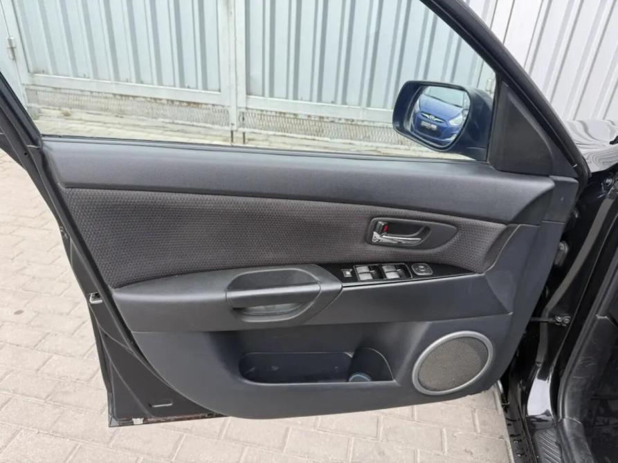 Mazda 3 I (BK) Рестайлинг Ростов-на-Дону  - изображение 20