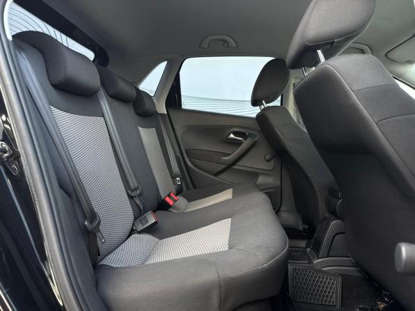 Volkswagen Polo V с пробегом 2011 года, цена 850 000 рублей, 90917 км, хэтчбек, Автокод Объявления