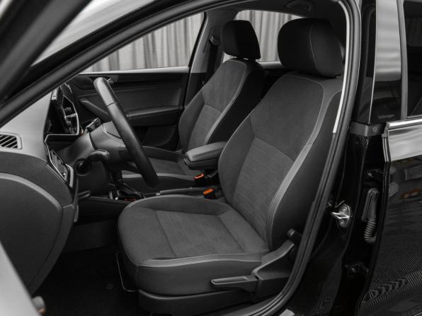 Volkswagen Polo VI с пробегом 2020 года, цена 1 930 000 рублей, 62375 км, лифтбек, Автокод Объявления