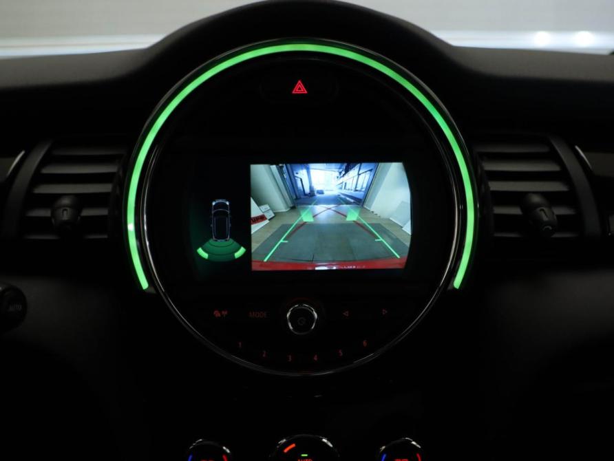 Mini Hatch III (F55/F56) Рестайлинг Москва  - изображение 25