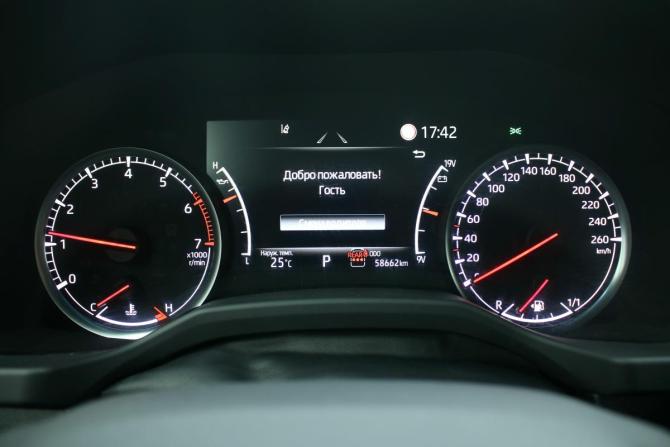 Toyota Land Cruiser 300 Series с пробегом 2021 года, цена 10 990 000 рублей, 58661 км, внедорожник, Автокод Объявления
