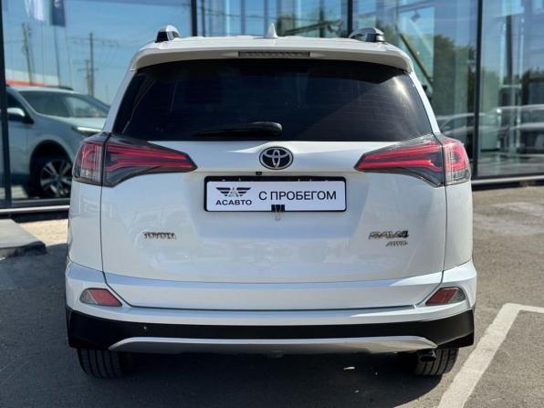 Toyota RAV4 IV (XA40) Рестайлинг с пробегом 2018 года, цена 2 270 000 рублей, 133127 км, внедорожник, Автокод Объявления